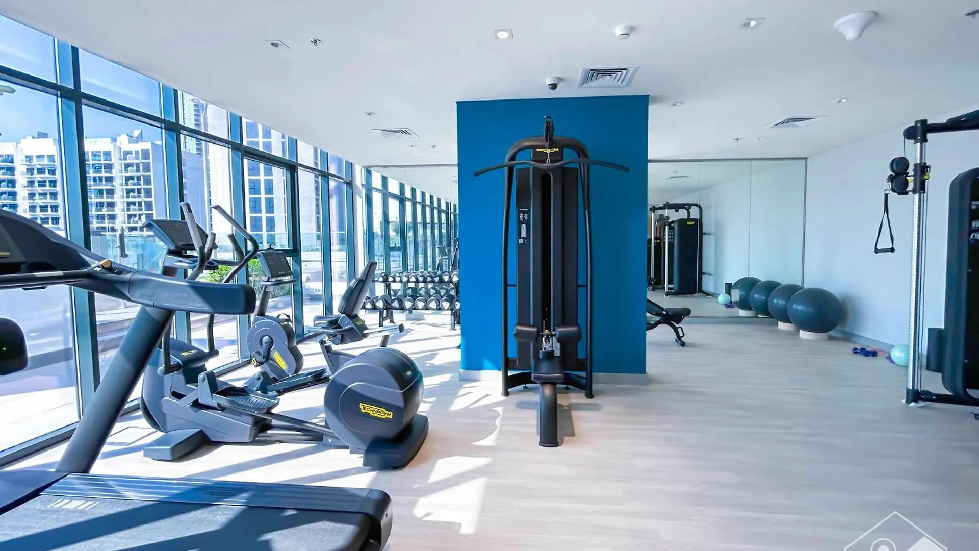 Urban Charm Studio With Balcony In Riviera Dubai