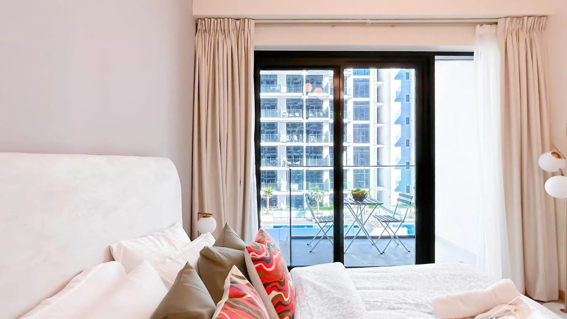 Urban Charm Studio With Balcony In Riviera Dubai
